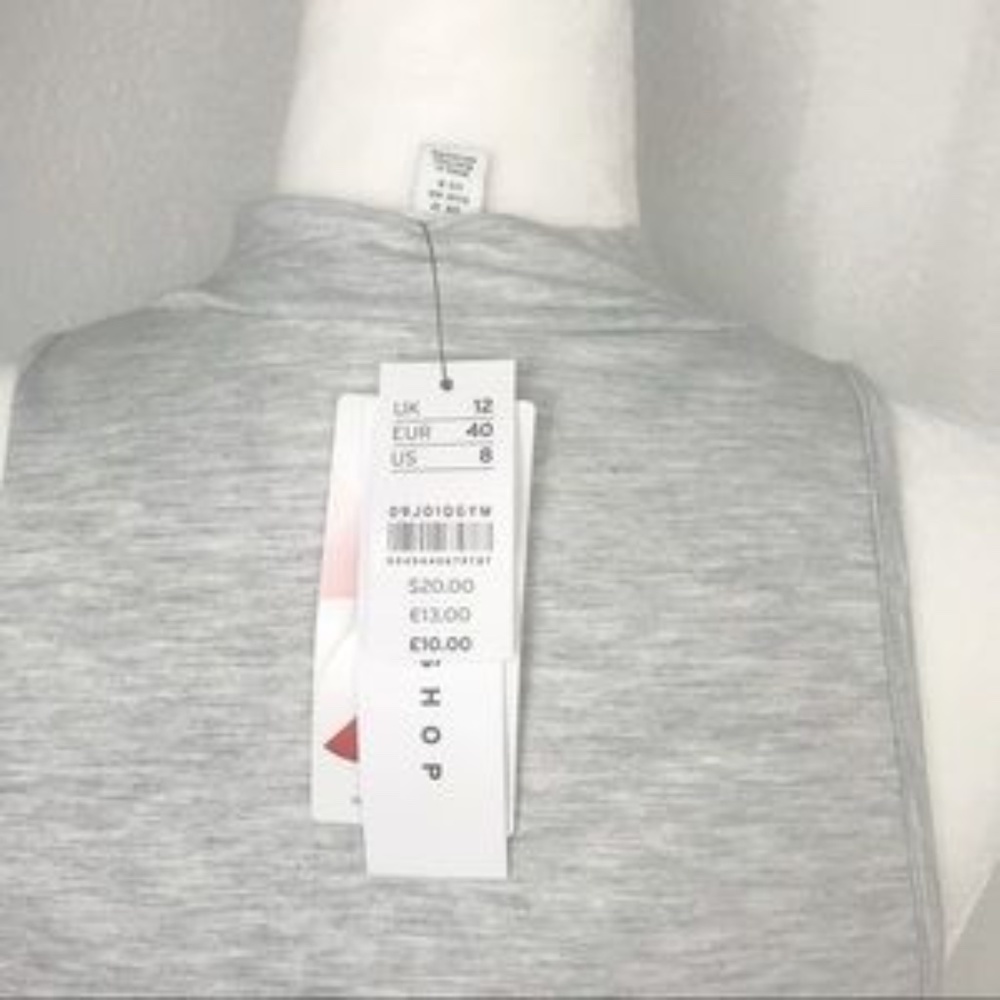 TOPSHOP – Zip Racer Crop Top - Picture 4 of 4